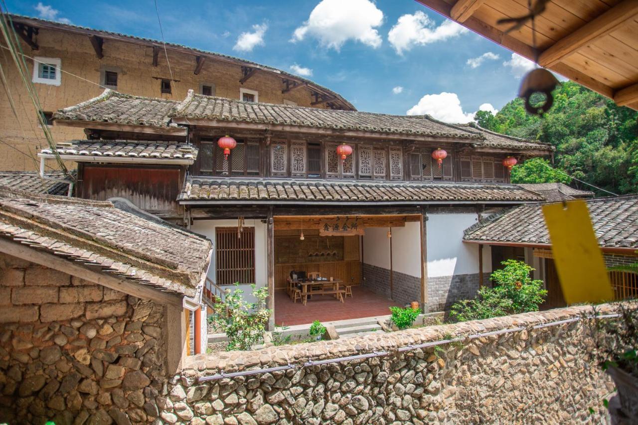 Nanjing Tulou Xinyuan Homestay ภายนอก รูปภาพ